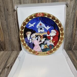 Royal Copenhagen Plate Dove of My HeartvHans Henrik Hansen 2007